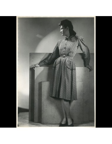 Marcelle Dormoy - Robe-manteau - tirage de Philiberte de Flaugergues (1942) acheter