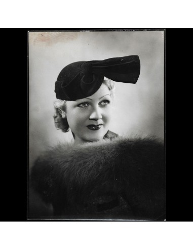 Camille Roger - Chapeau porté par Miss Paris 1935, tirage d'Isabey prix