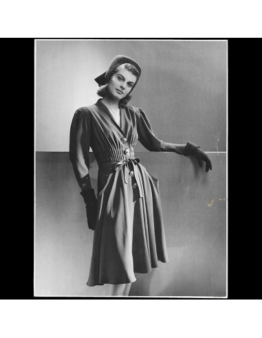 Jeanne Lanvin - Robe de crêpe (1946) sur le site 